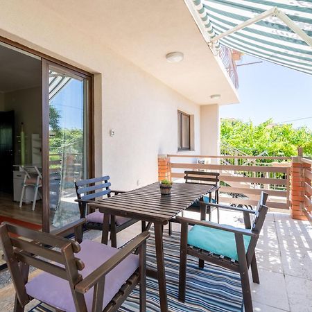 Family Apartment Medulin Exterior foto